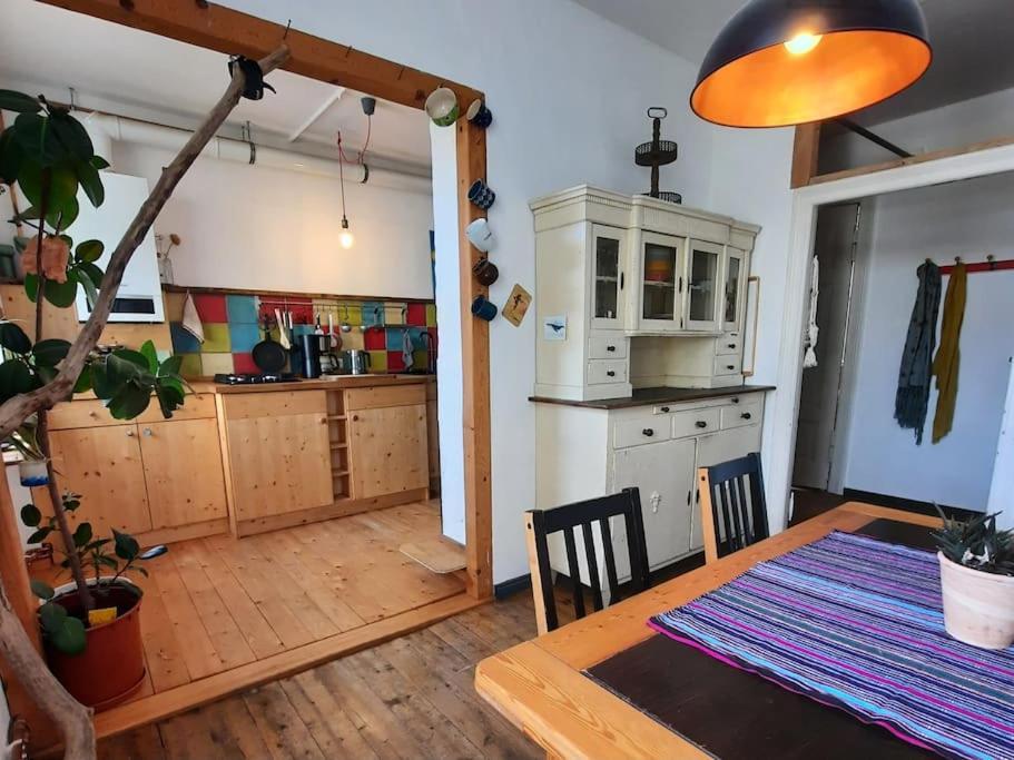 שטראלסונד Altbau Charme & Mittendrin מראה חיצוני תמונה